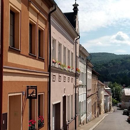 Apartmany Kukacci Hnizdo Benesov nad Ploucnici エクステリア 写真