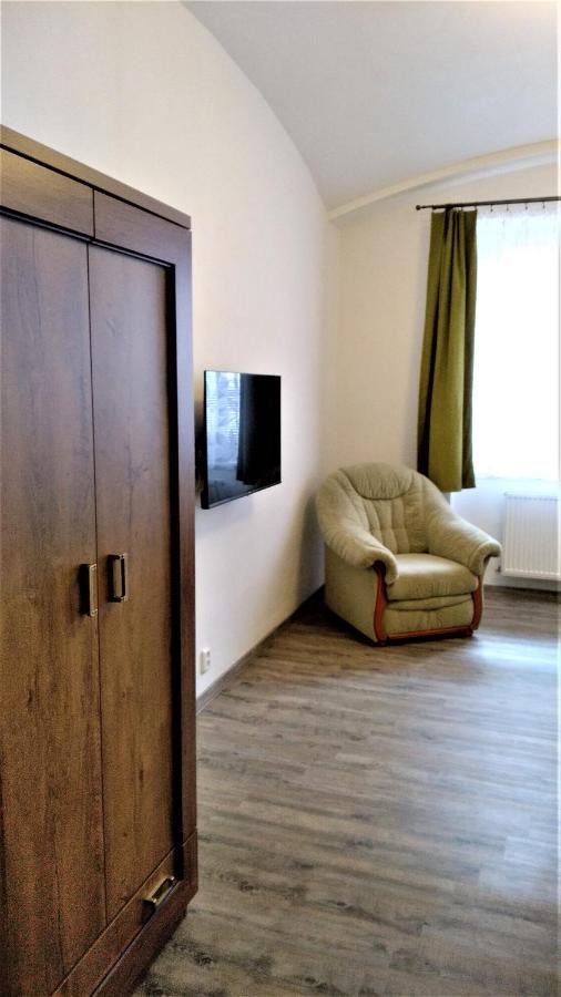 Apartmany Kukacci Hnizdo Benesov nad Ploucnici エクステリア 写真