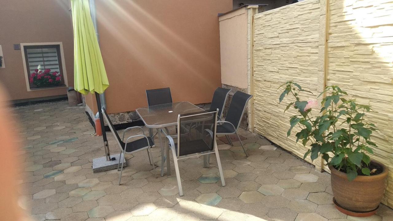 Apartmany Kukacci Hnizdo Benesov nad Ploucnici エクステリア 写真